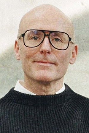 Photo of Chris Pedersen from the Latest Netflix gallery