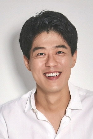 Photo of Kim Joong-ki from the Latest Netflix gallery