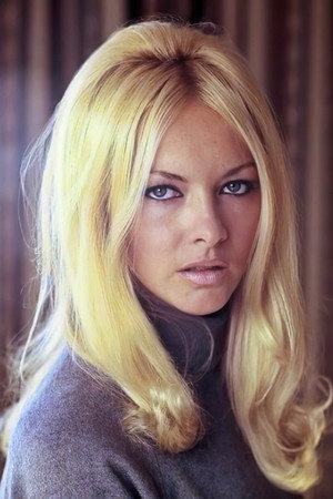 Barbara Brylska photo