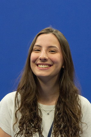 Photo of Stéfani Piovesan from the Latest Netflix gallery