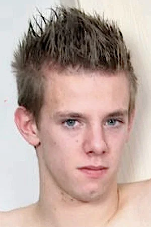 Photo of Lukas Layton from the Latest Netflix gallery