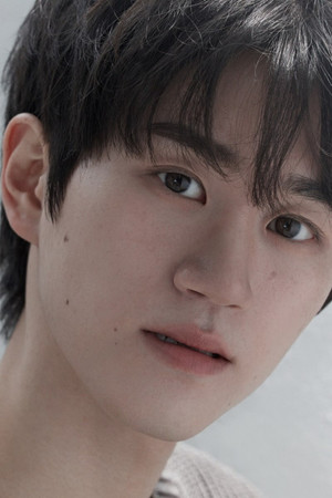 Yoon Hyun-kwon photo