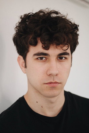 Photo of Javier Orán from the Latest Netflix gallery