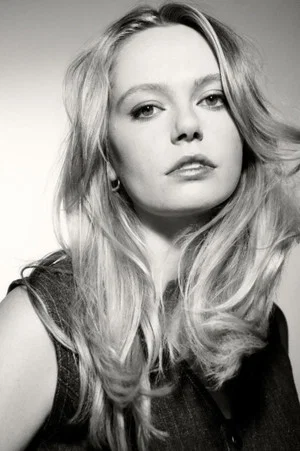 Photo of Avery Ashton from the Latest Netflix gallery