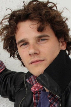 Photo of Christian Sève from the Latest Netflix gallery