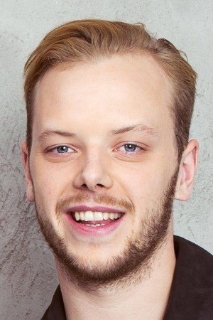 Photo of Carl Déman from the Latest Netflix gallery