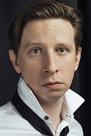 Dmitry Lysenkov photo