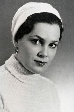 Elina Bystritskaya photo