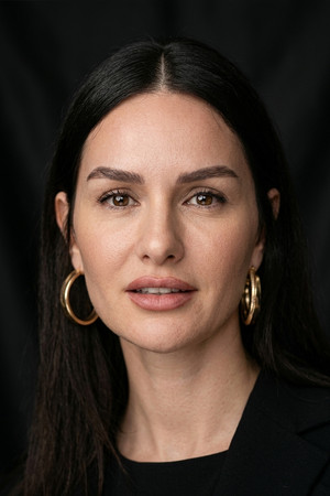 Photo of Yasemin Özilhan from the Latest Netflix gallery