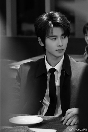 Photo of Yi Hang from the Latest Netflix gallery