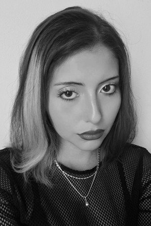 Photo of Isabella Bolivar from the Latest Netflix gallery