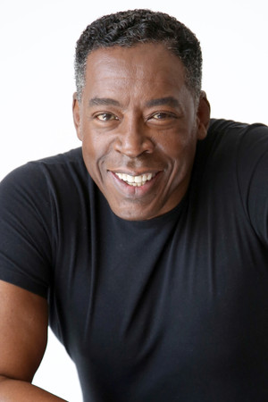 Ernie Hudson photo