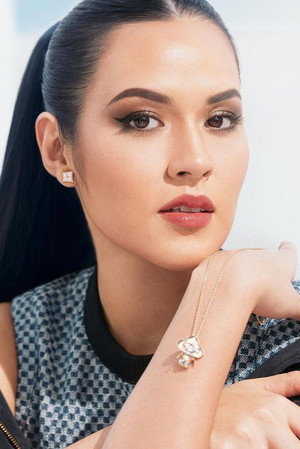 Photo of Raisa Andriana from the Latest Netflix gallery