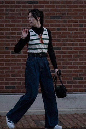 Photo of Whitney Ann Bates from the Latest Netflix gallery