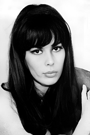 Photo of Nicole Debonne from the Latest Netflix gallery
