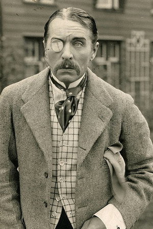 Photo of Frank Elliott from the Latest Netflix gallery