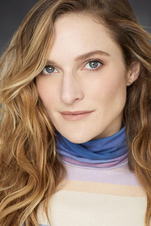 Photo of Kelly Angell from the Latest Netflix gallery