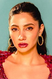 Mahira Khan photo