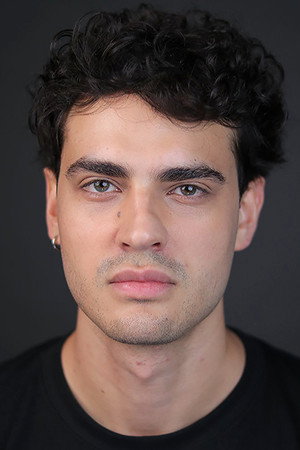 Photo of Pedro Alves from the Latest Netflix gallery