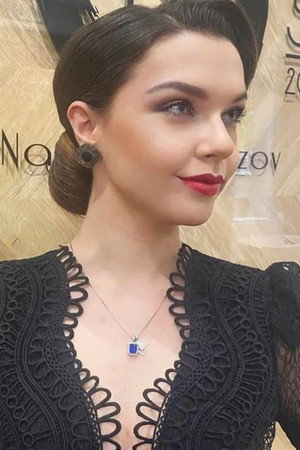Photo of Elena Zamyarkova from the Latest Netflix gallery