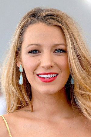 Blake Lively photo