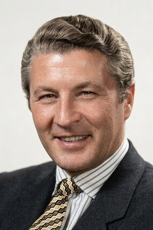 Photo of Kenan Pars from the Latest Netflix gallery