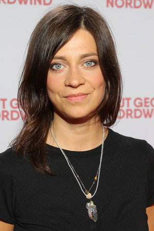 Photo of Claudia Eisinger from the Latest Netflix gallery