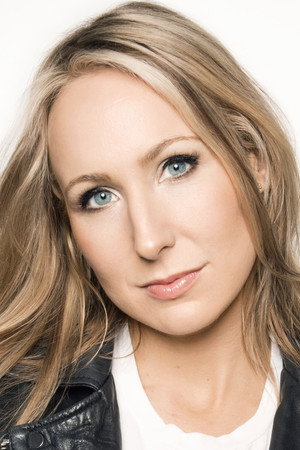 Nikki Glaser photo