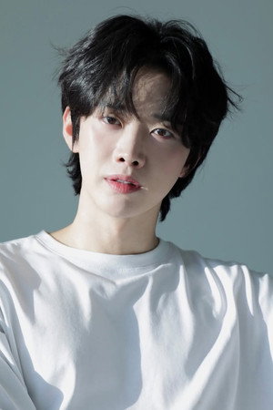 Photo of Park Hyeon from the Latest Netflix gallery