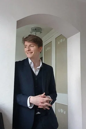 Photo of Rhys Millington from the Latest Netflix gallery