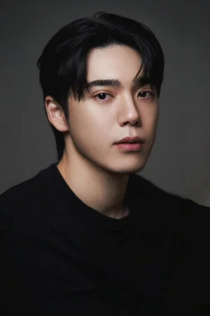 Photo of Hwang Yun-je from the Latest Netflix gallery