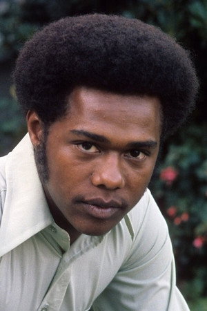 Photo of Mike Evans from the Latest Netflix gallery