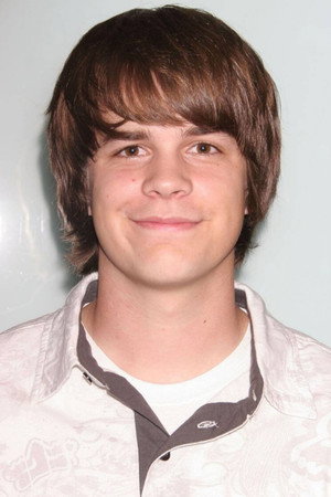 Johnny Simmons photo