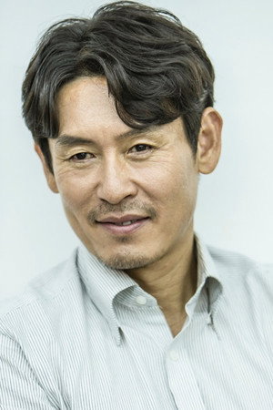 Sul Kyung-gu photo