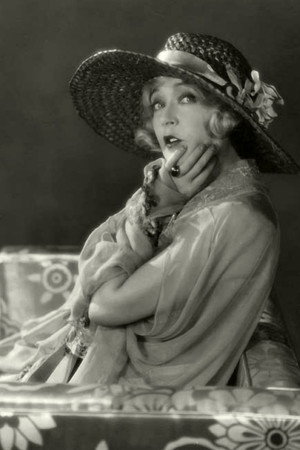 Photo of Mae Murray from the Latest Netflix gallery