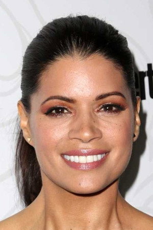 Andrea Navedo photo