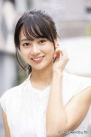 Kanako Takeuchi photo