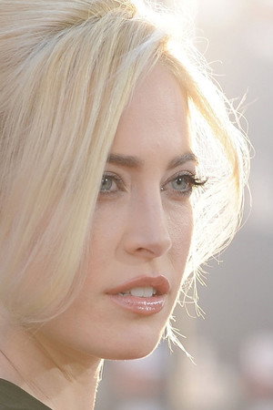 Photo of Charlotte Sullivan from the Latest Netflix gallery