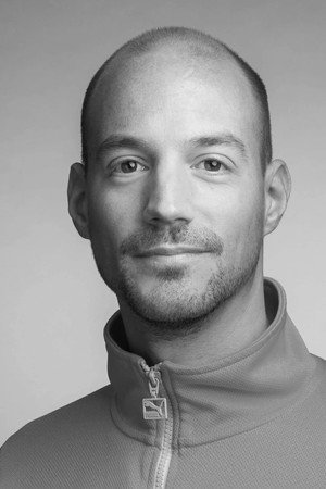 Photo of Justus van Dillen from the Latest Netflix gallery