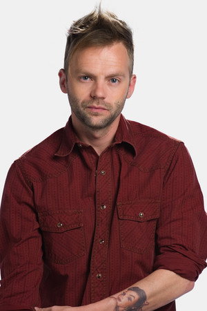 Esteban Powell photo