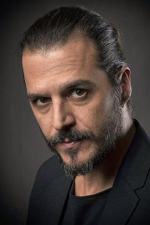 Mehmet Günsür photo