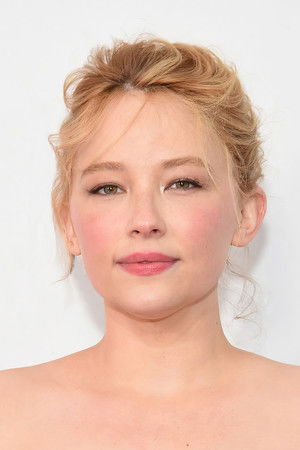 Haley Bennett photo