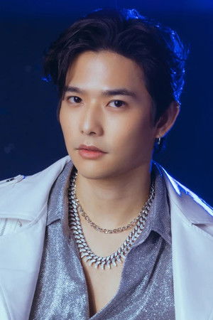 Thanat Lowkhunsombat photo