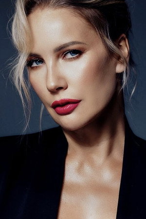 Photo of Elena Letuchaya from the Latest Netflix gallery