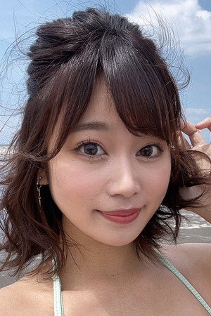 Photo of Minami Maeda from the Latest Netflix gallery