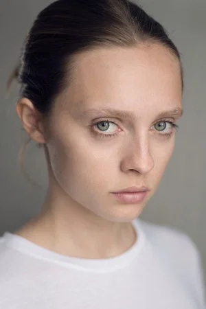 Photo of Clea Martin from the Latest Netflix gallery