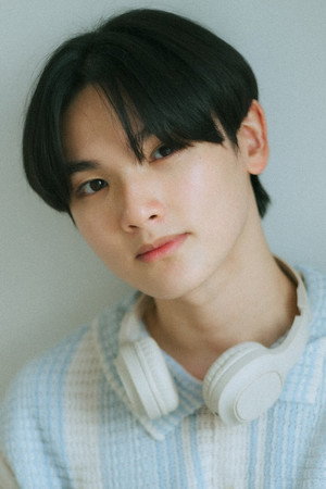 Tanawat Hudchaleelaha photo