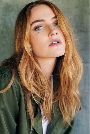Photo of Lauren Caster from the Latest Netflix gallery