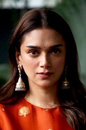 Aditi Rao Hydari photo
