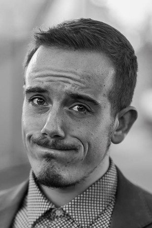 Photo of Karl Janisse from the Latest Netflix gallery
